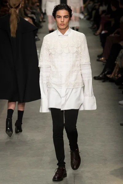 Look 73